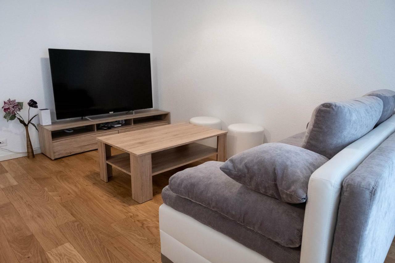 Family Apartment Near The Train Station Vevey Exterior foto