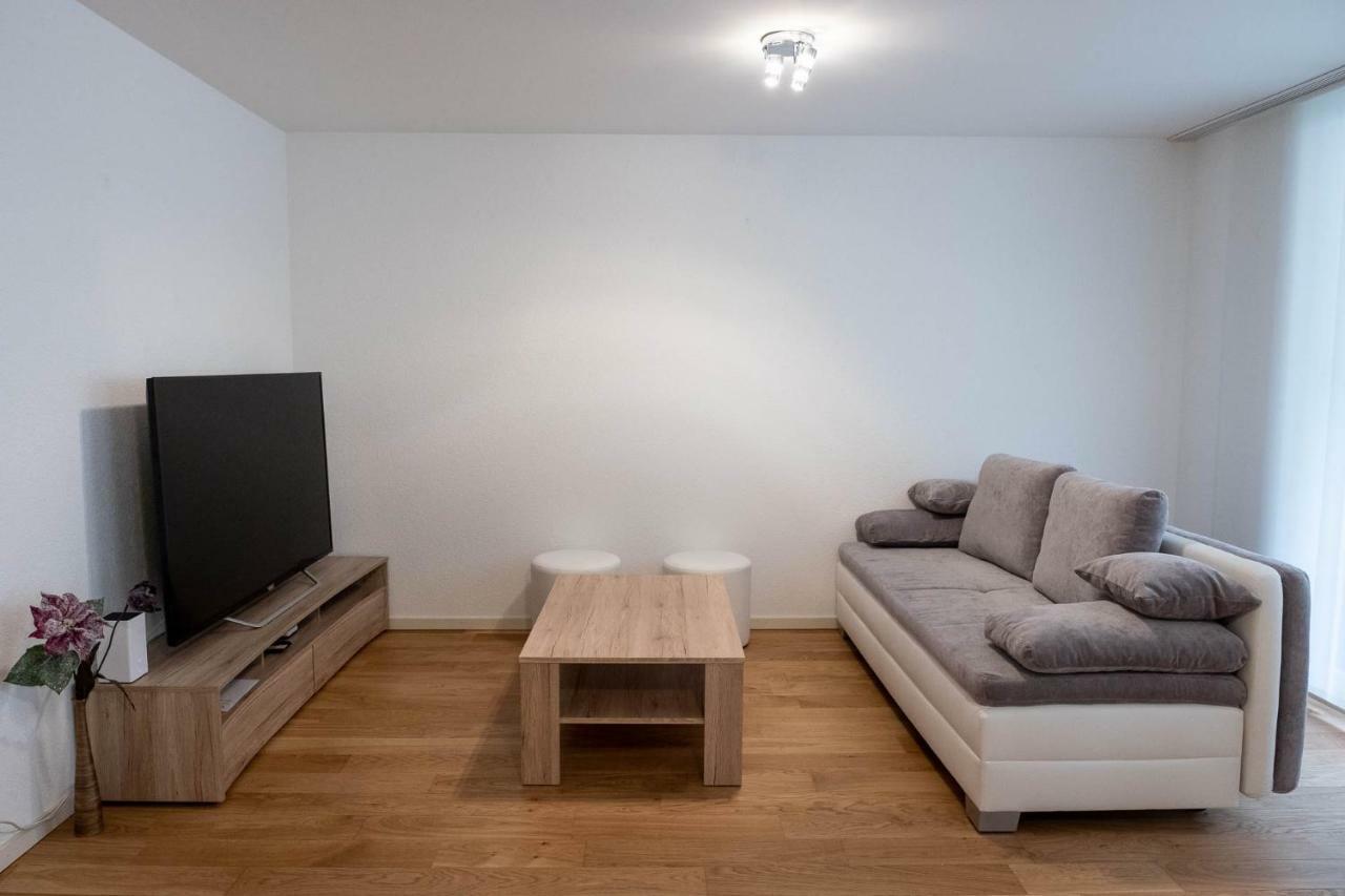 Family Apartment Near The Train Station Vevey Exterior foto